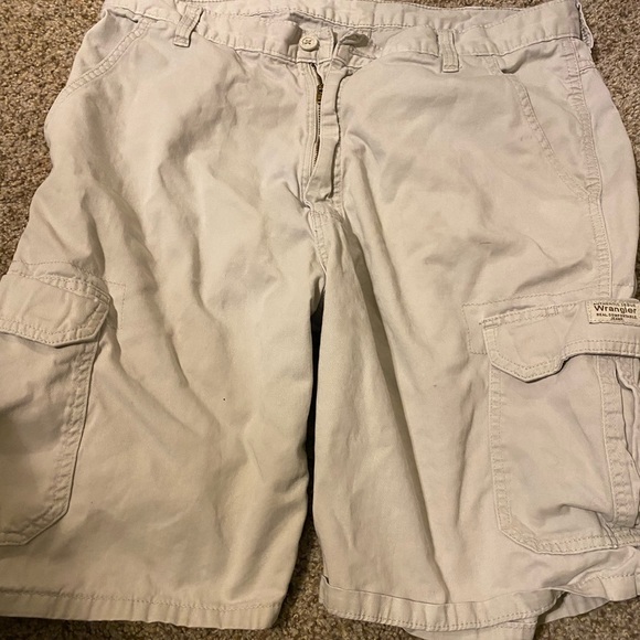 mens cargo shorts 36 waist